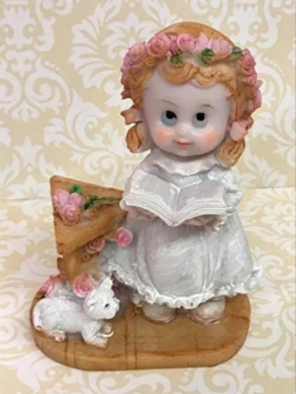 First Holy Communion Girl Figurine - 5